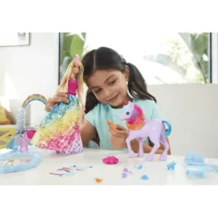 Barbie Fantasía Set de Juego Muñeca con Pony Arcoíris GTG01