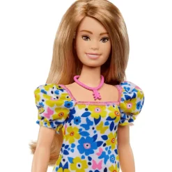 Barbie Fashionista Muñeca con síndrome de Down HJT05