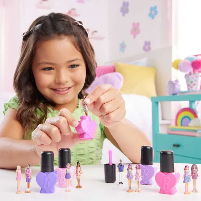 Barbie Mini BarbieLand Muñeca Fashionista Sorpresa JCP97