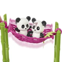Barbie Set de Juegos Cuidadora de Pandas, Incluye 2 Pandas Bebés
