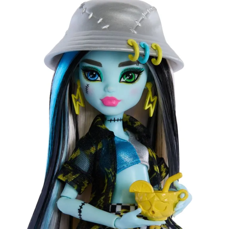Monster High Fashion Doll Frankie Isla del Terror