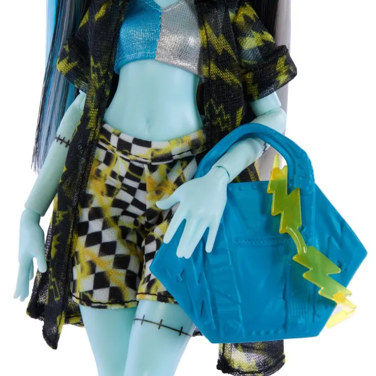 Monster High Fashion Doll Frankie Isla del Terror