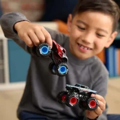 Monster Jam Marvel Spiderman vs Venom