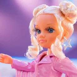 Nancy Muñeca Dance Bailando con Patines