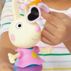 Peppa Pig Muñeca Rebecca Liebre con Out Fit de Fiesta