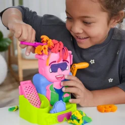 Play-Doh Peluquería Set de Juegos con 12 Accesorios y 6 Latas
