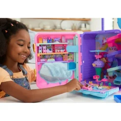 Polly Pocket Maleta con Resort con Alberca, Habitaciones, Helicóptero y más de 30 Accesorios