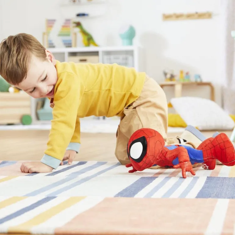 Spiderman Muñeco Spidey Baila y Gatea